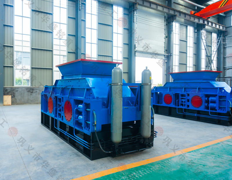 小型硬料制砂機_制砂設(shè)備生產(chǎn)線_時產(chǎn)300噸對輥制砂機