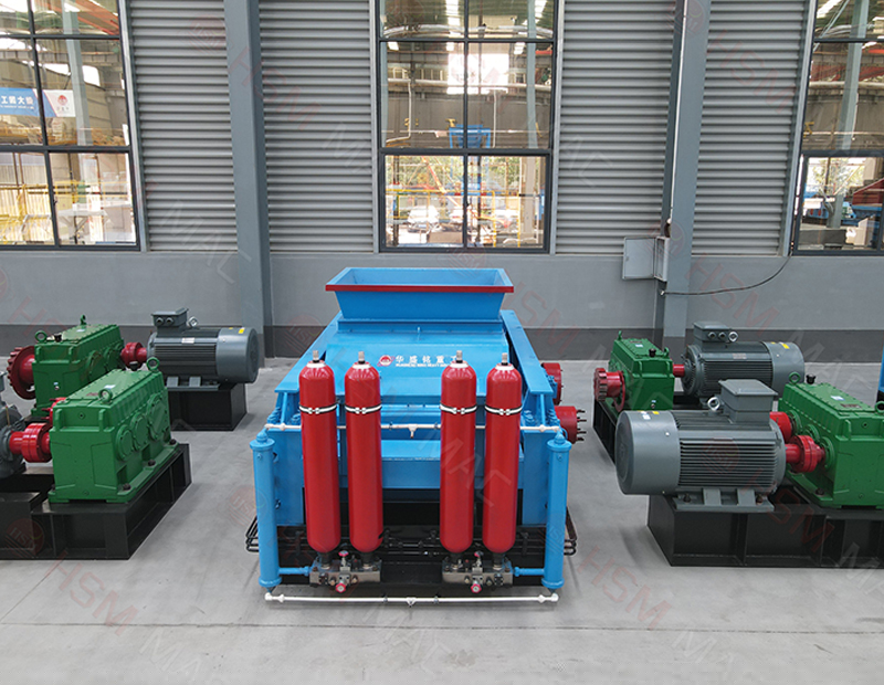 華盛銘對輥破碎機